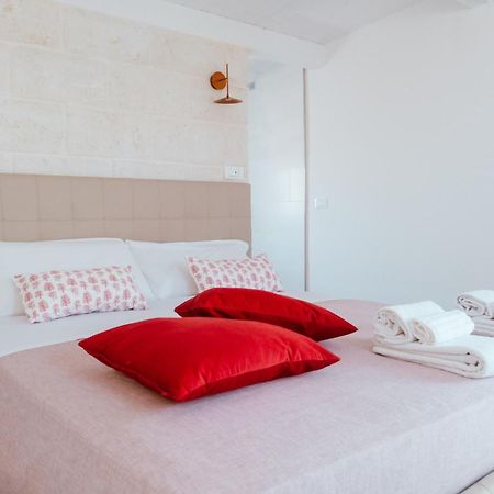 Iconica Luxury Suites Альберобелло Экстерьер фото